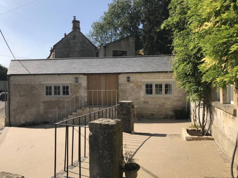 Barley - Cosy Stylish Apartment - Easy Access To Bath And Many Nearby Attractions Box  Extérieur photo