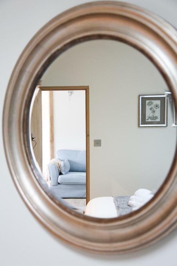 Barley - Cosy Stylish Apartment - Easy Access To Bath And Many Nearby Attractions Box  Extérieur photo